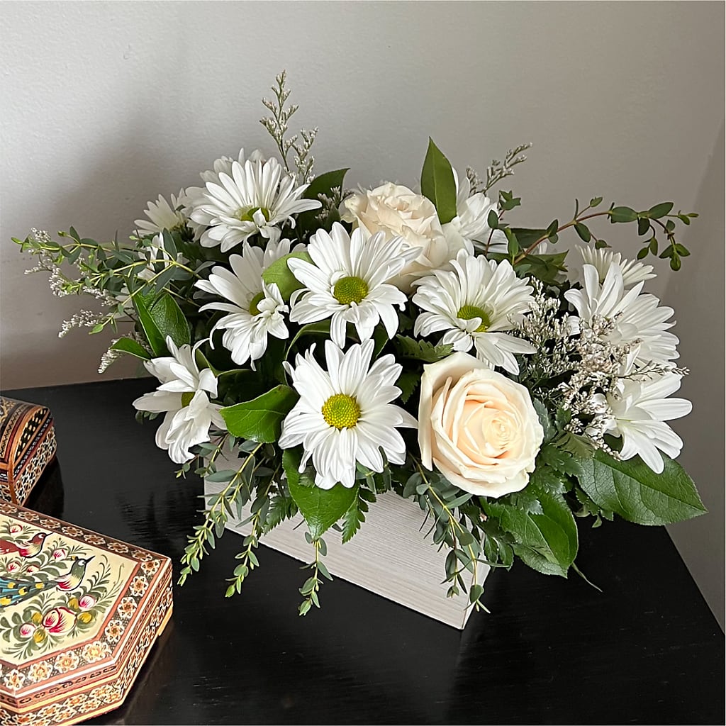 Fresh Linen Box Bouquet – Greater Oklahoma City Flower Shop, Oklahoma City OK