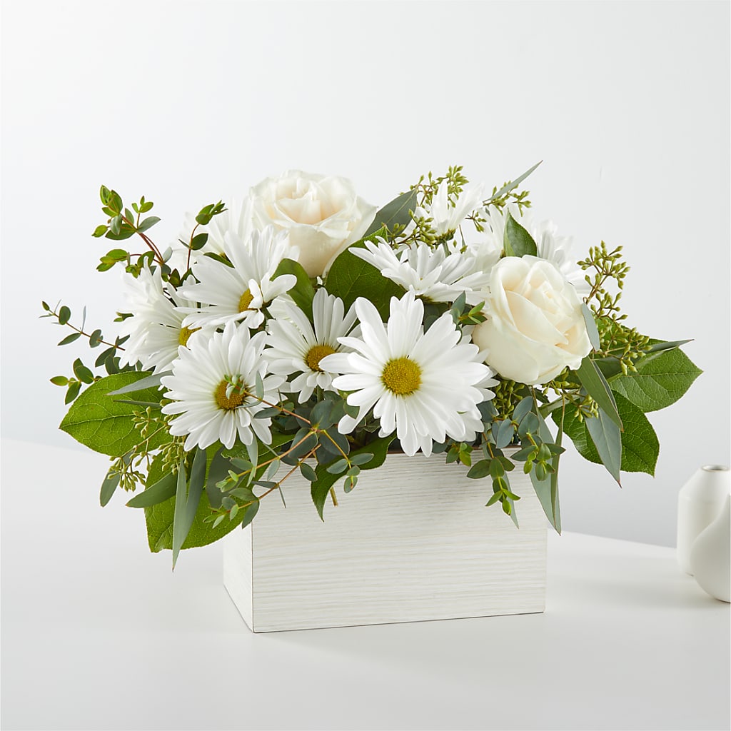 Fresh Linen Box Bouquet – Greater Oklahoma City Flower Shop, Oklahoma City OK