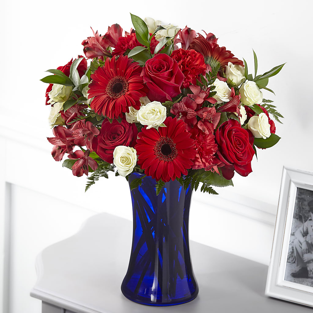 Hearts Embrace Bouquet – Greater Oklahoma City Flower Shop, Oklahoma City OK