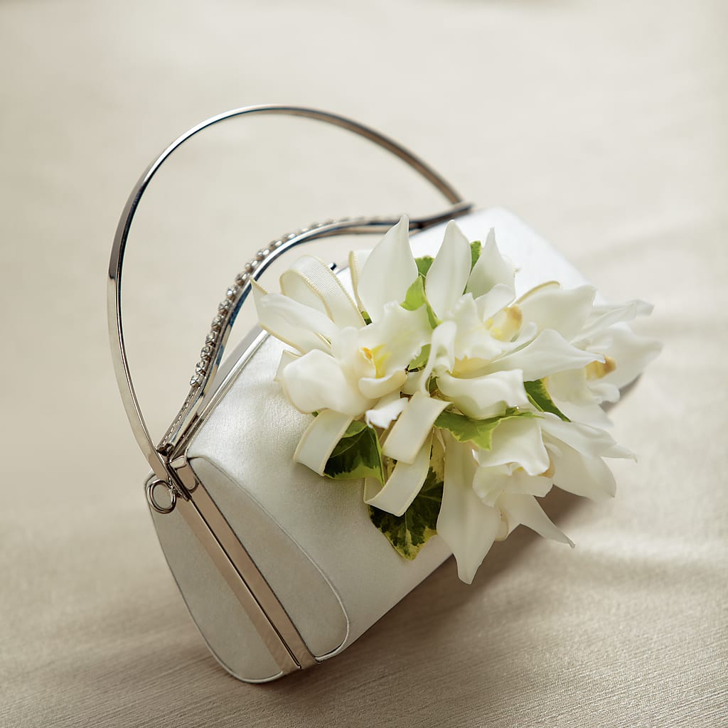 White Purse Decor – Greater Oklahoma City Flower Shop, Oklahoma City OK
