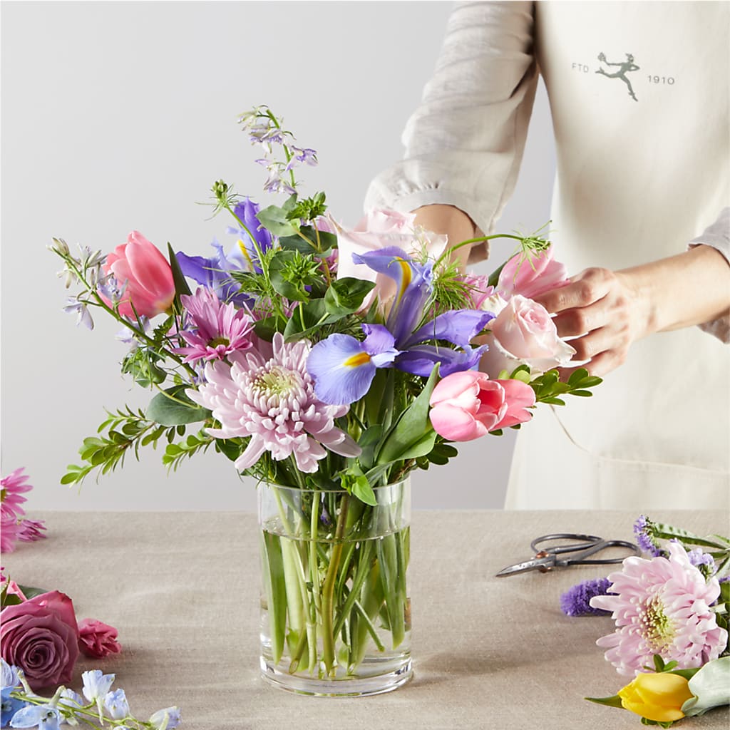Pastel Tradition - A Florist Original –  Greater Oklahoma City Flower Shop, Oklahoma City OK