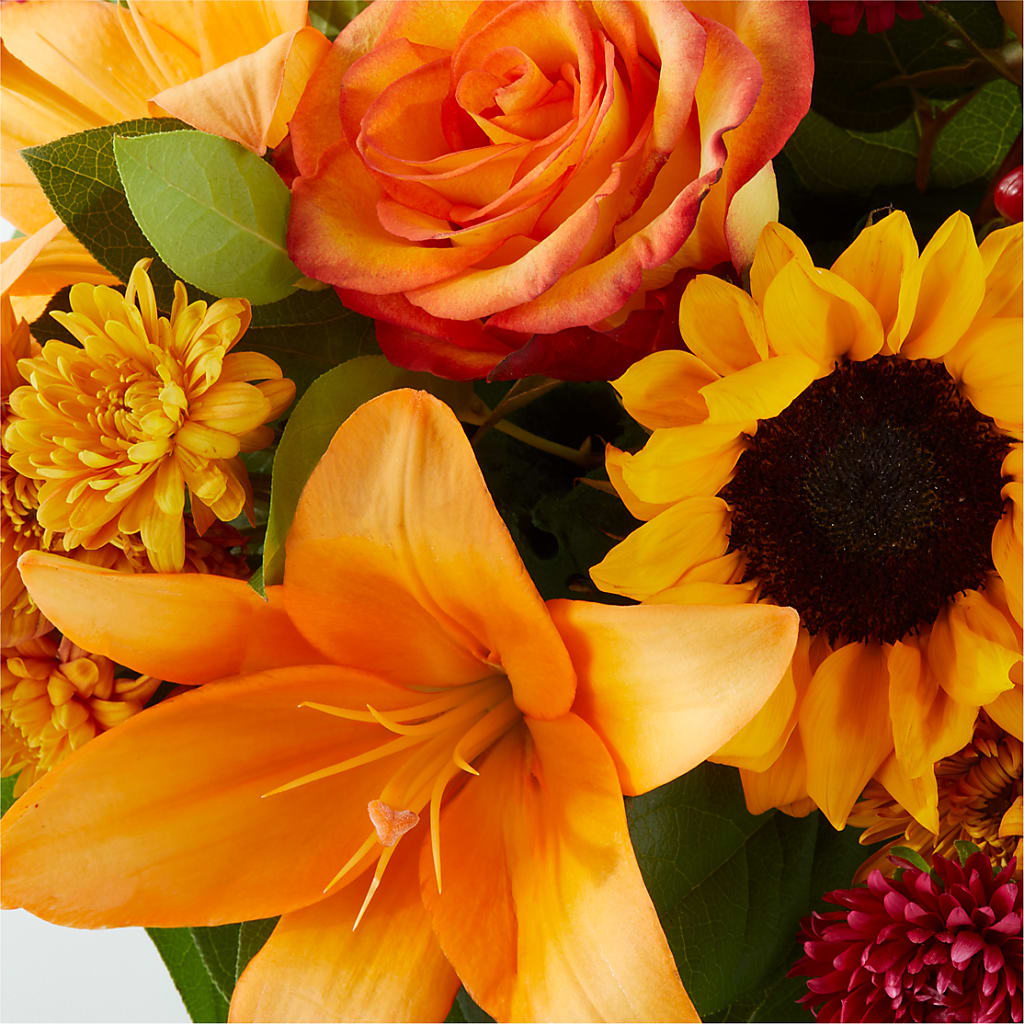 Grateful Centerpiece –  Greater Oklahoma City Flower Shop, Oklahoma City OK