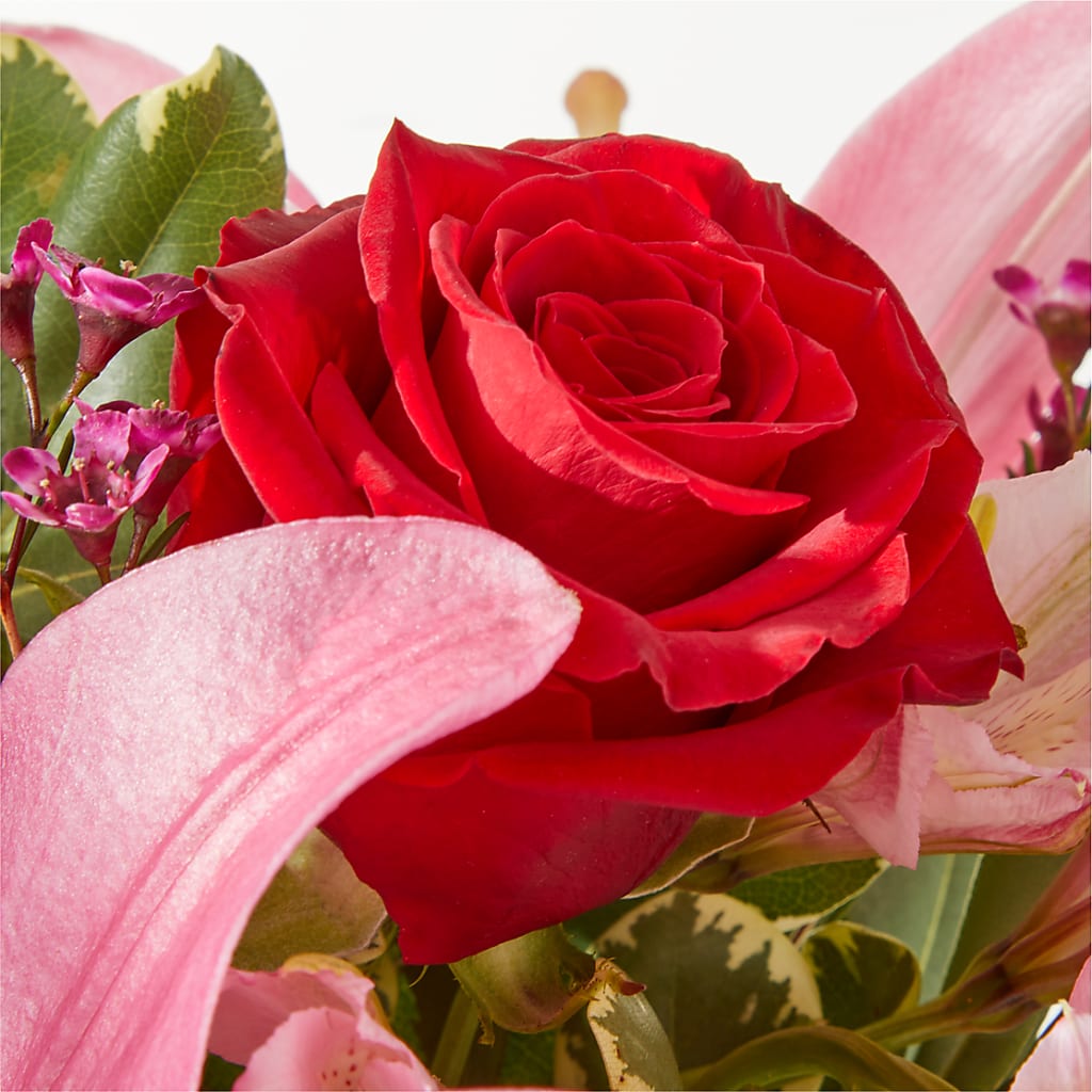 Lucky in Love Bouquet –  Greater Oklahoma City Flower Shop, Oklahoma City OK