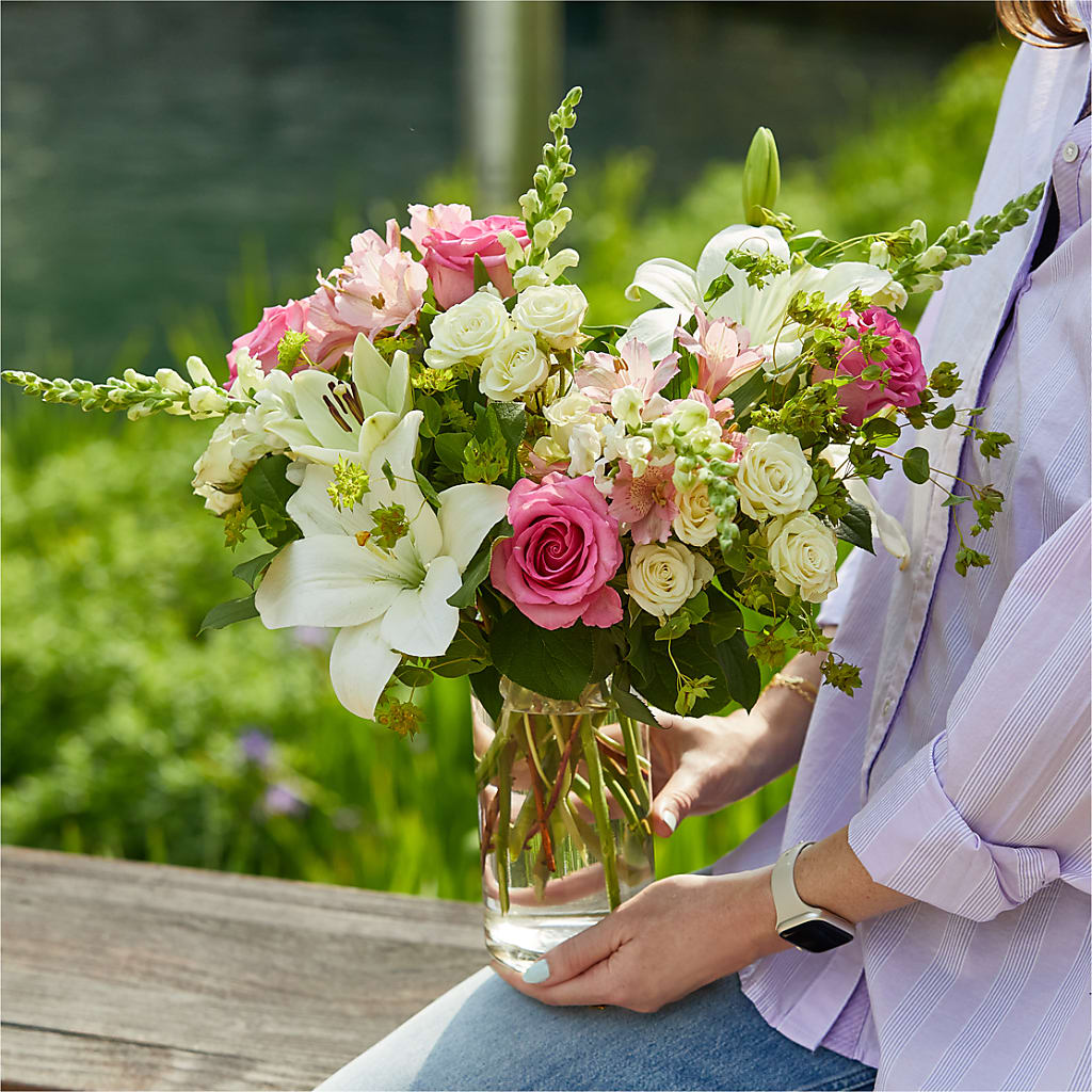 Fondly Bouquet –  Greater Oklahoma City Flower Shop, Oklahoma City OK